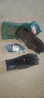 Kevlar duikhandschoenen van Ocean Hunter (maat m), Watersport en Boten, Ophalen, Zo goed als nieuw, Duikpak