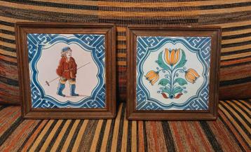 2 oude tegels  beschikbaar voor biedingen