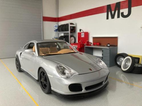Porsche 911 (996) Turbo (1999) 1:18 Bburago MJ, Hobby en Vrije tijd, Modelauto's | 1:18, Zo goed als nieuw, Auto, Bburago, Ophalen of Verzenden