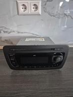 Seat Ibiza 6J Orginele radio, Auto diversen, Autoradio's, Ophalen of Verzenden, Zo goed als nieuw