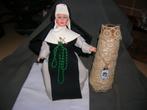 oud popje in nonnen kleding hoogte 22 cm., Antiek en Kunst, Ophalen of Verzenden
