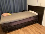 Eenpersoonsbed met hoofdbord, Gebruikt, 90 cm, Eenpersoons, Bruin