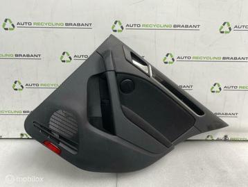 Deurpaneel Rechts Achter Volkswagen Golf 6 ORIG 5K6867212 beschikbaar voor biedingen