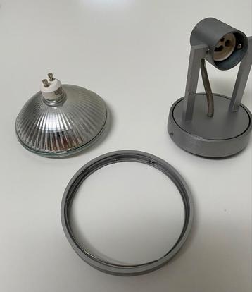 Opbouwspot, aluminium, halogeen. Max 75 W. beschikbaar voor biedingen