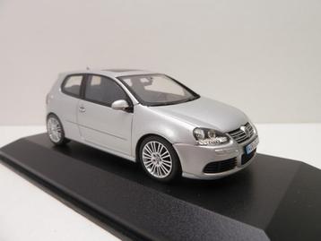 Volkswagen Golf R32  ''  Minichamps '' beschikbaar voor biedingen