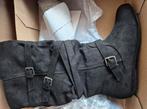 Nieuw! Zwarte suède laarzen mt 41, Ophalen, Nieuw, Zwart, Hoge laarzen