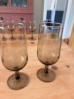 Set van 2 vintage  Luminarc bierglazen van rookglas, Verzamelen, Glas en Borrelglaasjes, Ophalen of Verzenden, Zo goed als nieuw