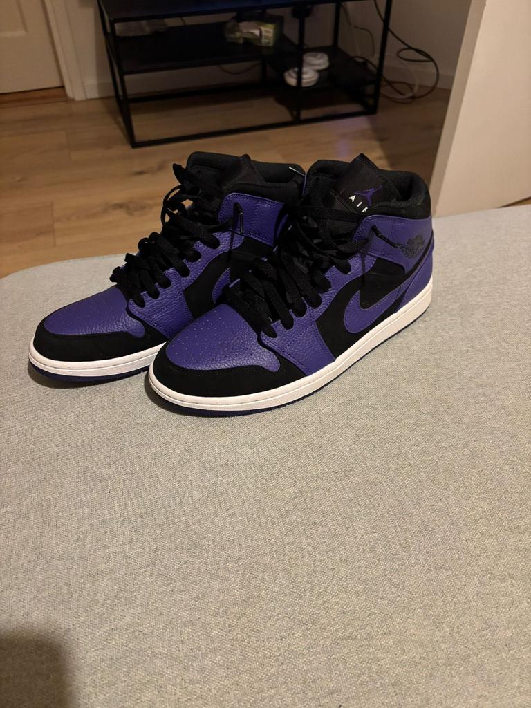 Jordan 1 Mid black dark concord (maat 44,5 / 10,5 ), Kleding | Heren, Schoenen, Ophalen of Verzenden, Zo goed als nieuw, Zwart