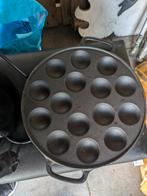 Gietijzeren poffertjes pan, Ophalen of Verzenden, Gebruikt, Gietijzer, Koekenpan of Braadpan