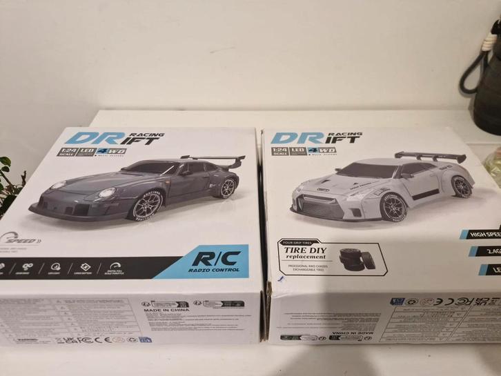 PORSCHE/NISSAN GTR Drift RC Cars, Hobby en Vrije tijd, Modelbouw | Radiografisch | Auto's, Nieuw, Auto onroad, Overige schalen