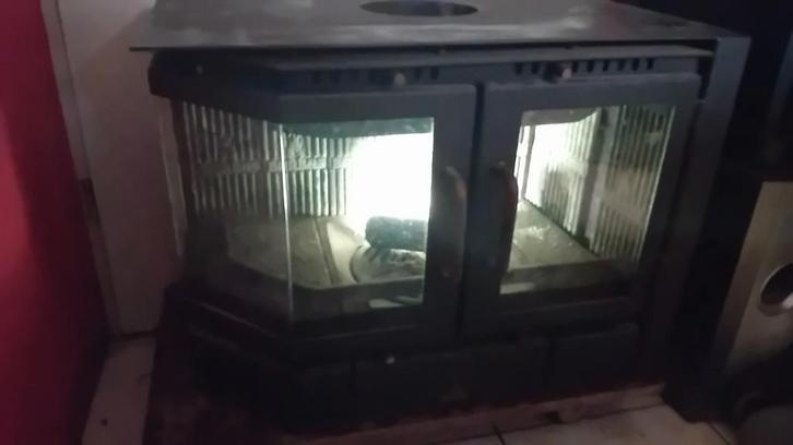 Barbas Houtkachel Allesbrander + RVS Afvoerpijp, Huis en Inrichting, Kachels, Gebruikt, Houtkachel, Hout, Ophalen