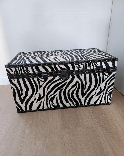 Grote opbergkist, giraffen print, Huis en Inrichting, Woonaccessoires | Kisten, Gebruikt, Minder dan 50 cm, 50 tot 75 cm, Ophalen