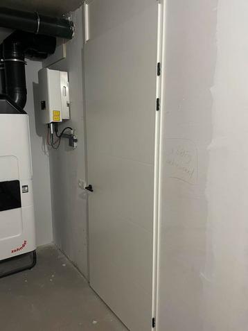 Diverse Berkvens stomp en opdek kozijnen (ook los te koop) beschikbaar voor biedingen