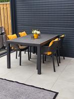 Tuinset - Tafel met 4 stoelen, Tuin en Terras, Tuinsets en Loungesets, 4 zitplaatsen, Kunststof, Ophalen of Verzenden, Zo goed als nieuw