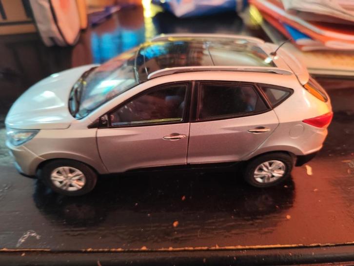 Hyundai ix35 mist zijspiegels, Hobby en Vrije tijd, Modelauto's | 1:18, Gebruikt, Ophalen of Verzenden