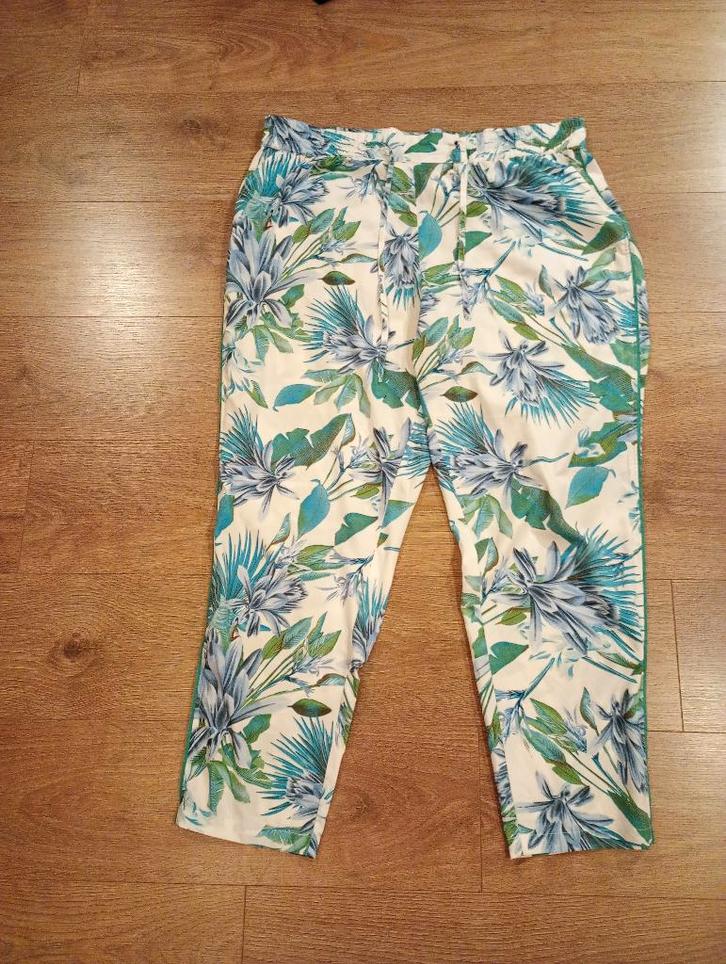 Mooie zomerse broek mt 46 Miss Etam, Kleding | Dames, Broeken en Pantalons, Zo goed als nieuw, Maat 46/48 (XL) of groter, Blauw