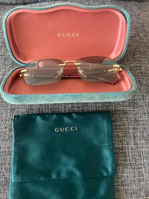 Gucci GG1221S zonnebril goude montuur met lichtgroene glazen, Sieraden, Tassen en Uiterlijk, Zonnebrillen en Brillen | Heren, Zo goed als nieuw