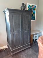 Kalkverf grijze kast, Antiek en Kunst, Antiek | Meubels | Kasten, Ophalen