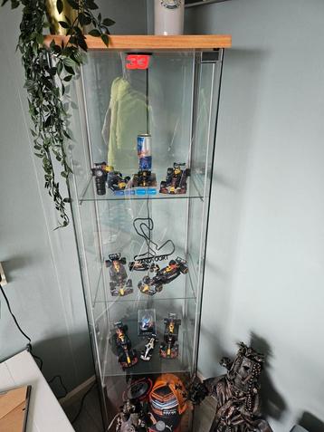 Vitrinekast glas afmeting h163 b40 D35 beschikbaar voor biedingen