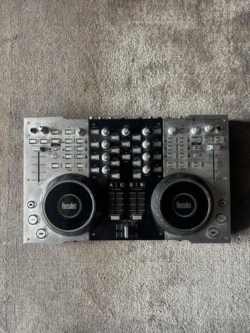 Hercules DJ Console MX-4 beschikbaar voor biedingen