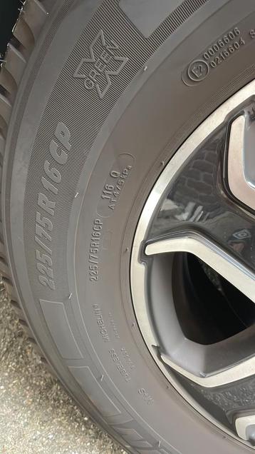 Michelin zomerbanden 225/75R16cp 116Q - set van 4 beschikbaar voor biedingen