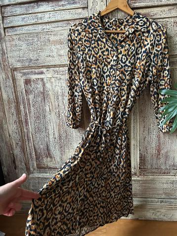 Expresso knoopjes jurk mt 38 panterprint viscose beschikbaar voor biedingen