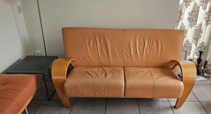 Harvink leren bank - Tijdloos design!, Huis en Inrichting, Banken | Bankstellen, Gebruikt, Rechte bank, Tweepersoons, 150 tot 200 cm