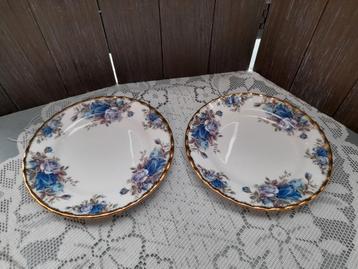 Royal albert 2 x gebaks bordjes moon licht rose beschikbaar voor biedingen