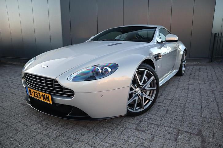 Aston Martin V8 VANTAGE S 4.7 V8 S Sportshift 437 PK Carbon, Auto's, Aston Martin, Bedrijf, Te koop, V8 Vantage, ABS, Airbags