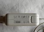 Apple MacBook Pro adapter(info zie foto’s), Computers en Software, Laptop-opladers, Verzenden, Gebruikt, Apple