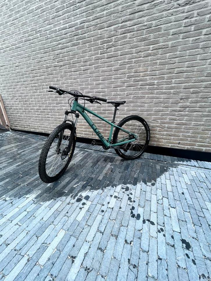 Cube mountainbike 27’5 goed onderhouden dichtbij maastricht, Fietsen en Brommers, Fietsen | Crossfietsen en BMX, Zo goed als nieuw