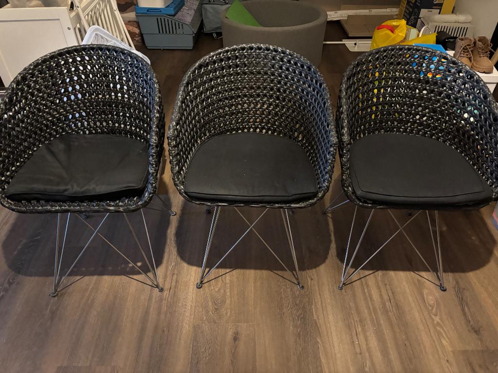 Set van 6 zwarte stoelen, Huis en Inrichting, Stoelen, Gebruikt, Vijf, Zes of meer stoelen, Kunststof, Metaal, Zwart, Ophalen