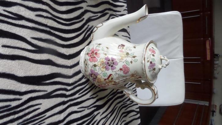 Hongaars ZSOLNAY koffieservies 6 persoons, Antiek en Kunst, Antiek | Servies compleet, Ophalen of Verzenden