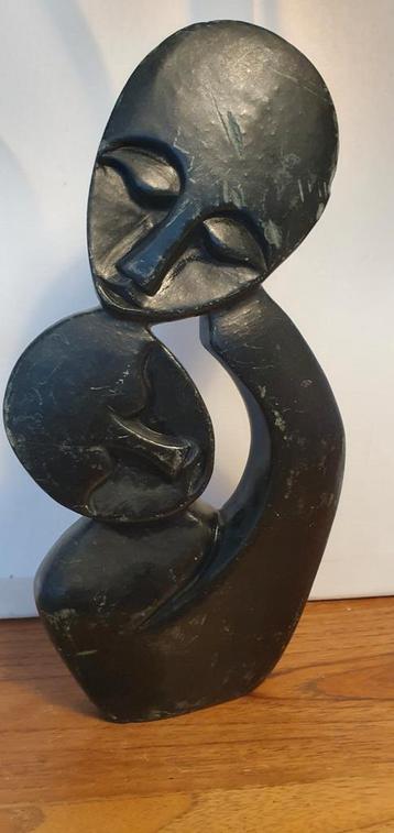 Abstract Sculptuur - Moeder en Kind natuursteen.  beschikbaar voor biedingen