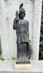 ATHENA BEELDJE, Ophalen