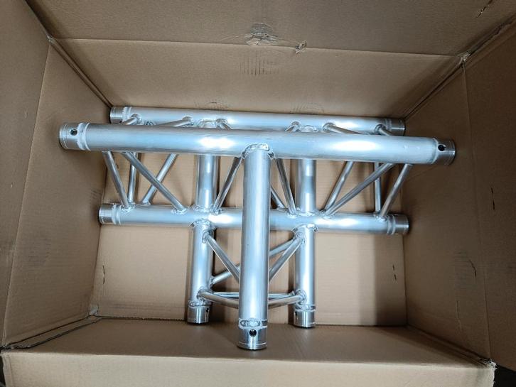 NIEUW 4x X30D Prolyte C017 T-stuk, Muziek en Instrumenten, Licht en Laser, Nieuw, Overige typen, Ophalen