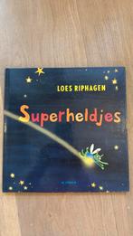 Loes Riphagen - Superheldjes, Ophalen of Verzenden, Zo goed als nieuw, Loes Riphagen