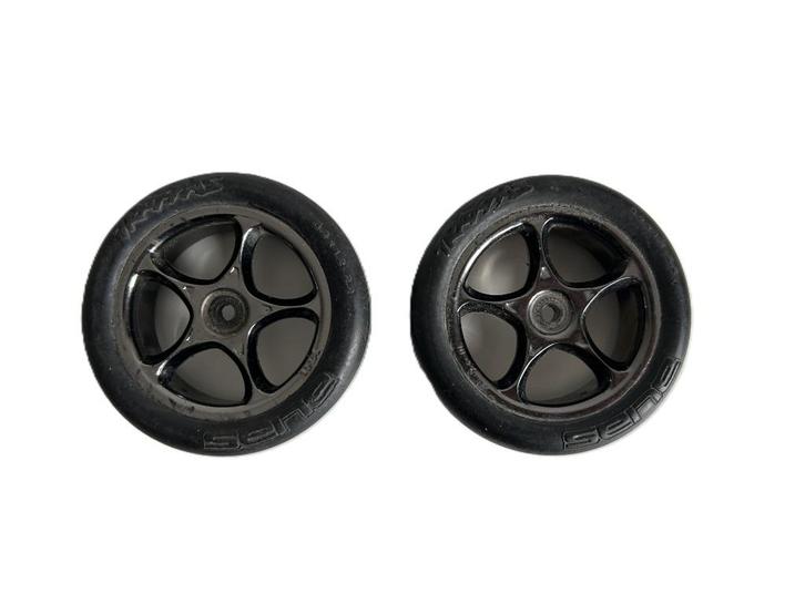 2x Traxxas banden voor 1/10 rc auto, Hobby en Vrije tijd, Modelbouw | Radiografisch | Auto's, Gebruikt, Onderdeel, Ophalen of Verzenden