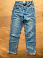 Mom jeans W26, Kleding | Dames, Spijkerbroeken en Jeans, Gedragen, Overige jeansmaten, Blauw, Ophalen of Verzenden