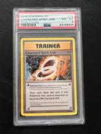 Charizard Spirit Link Evolutions PSA8, Hobby en Vrije tijd, Verzamelkaartspellen | Pokémon, Ophalen of Verzenden, Zo goed als nieuw