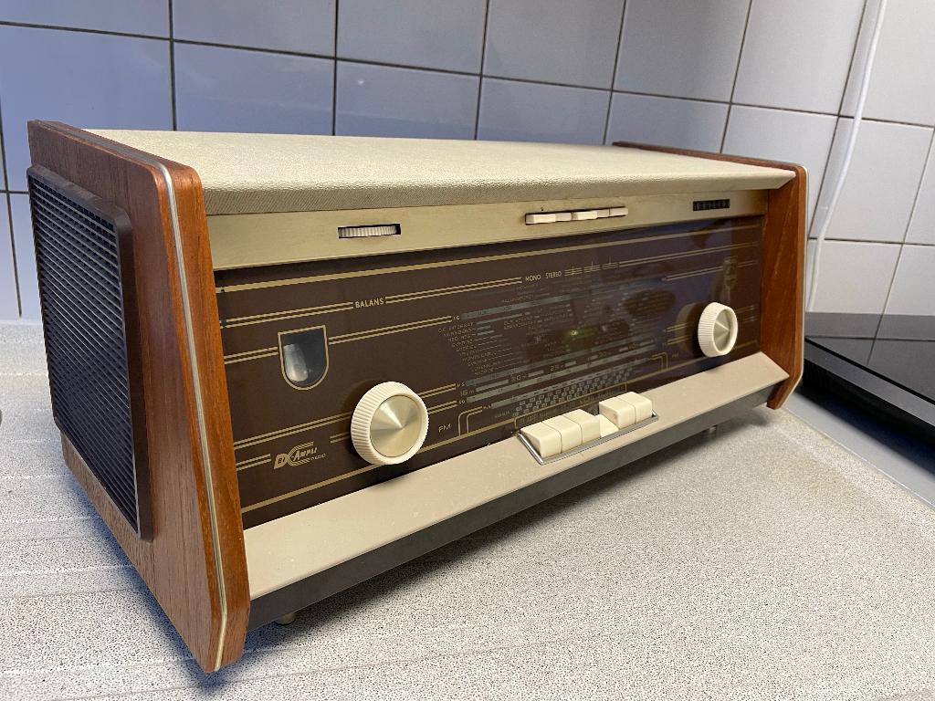 Vintage Philips Radio uit de jaren 60., Audio, Tv en Foto, Radio's, Ophalen, Gebruikt, Radio