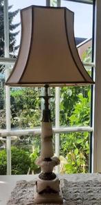 Witte albasten lampenvoet met engeltjes incl. kap, Ophalen, Zo goed als nieuw, 50 tot 75 cm