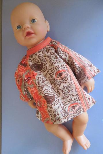 Little baby pop 32c poppenkleertjes poppenkleding jurkje 123 beschikbaar voor biedingen