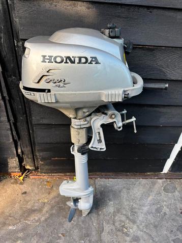 Honda buitenboordmotor 2PK – Direct Vaar Klaar – Bieden! beschikbaar voor biedingen