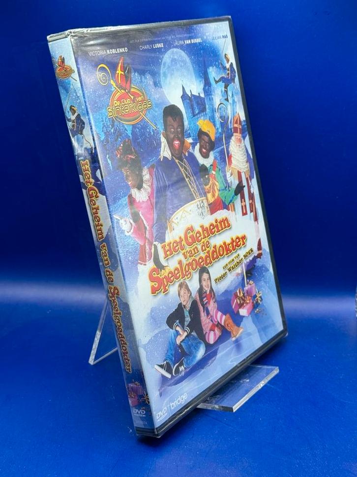 De Club van Sinterklaas - Het Geheim van de Speelgoeddokter, Cd's en Dvd's, Dvd's | Kinderen en Jeugd, Nieuw in verpakking, Alle leeftijden
