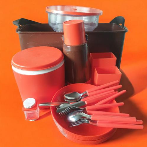 Retro picknickset Safari Style oranje bruin  25 delig 20-06, Verzamelen, Retro, Overige typen, Ophalen of Verzenden