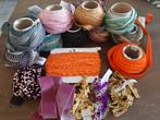 Ruim 156 meter  band in diverse kleuren, Hobby en Vrije tijd, Naaien en Fournituren, Ophalen of Verzenden, Nieuw, Lint, Band of Elastiek