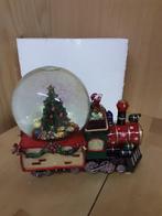 Kerst trein met sneeuwbol, speeldoos, Diversen, Kerst, ., Ophalen of Verzenden, Zo goed als nieuw, .