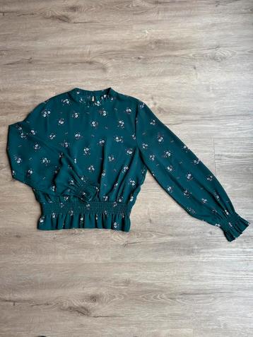 Mooie blouse van Divided maat 164 beschikbaar voor biedingen
