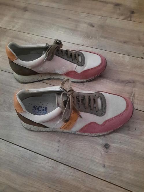 Leren damessneakers El Naturalista mt. 41, Kleding | Dames, Schoenen, Zo goed als nieuw, Sneakers of Gympen, Overige kleuren, Ophalen of Verzenden